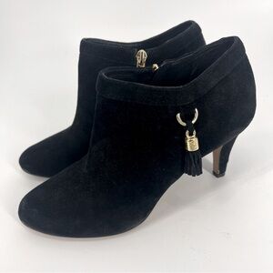 Vince Camuto Black Suede Ankle Booties Gold Zipper Women’s Booties Heeled Boots